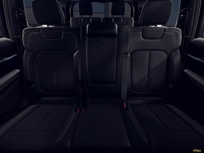 2026 Jeep Grand Cherokee GRAND CHEROKEE L LAREDO ALTITUDE 4X4