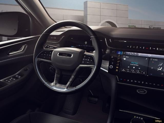 2026 Jeep Grand Cherokee GRAND CHEROKEE L LAREDO ALTITUDE 4X4