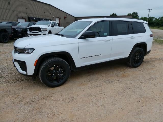 2026 Jeep Grand Cherokee GRAND CHEROKEE L LAREDO ALTITUDE 4X4