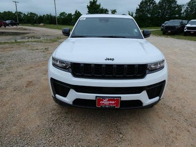 2026 Jeep Grand Cherokee GRAND CHEROKEE L LAREDO ALTITUDE 4X4