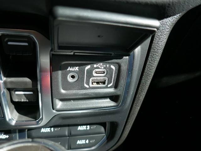 2026 Jeep Gladiator GLADIATOR MOJAVE X 4X4