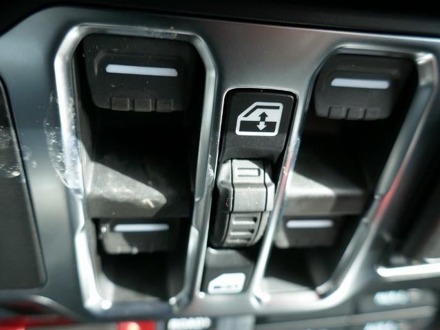 2026 Jeep Gladiator GLADIATOR MOJAVE X 4X4