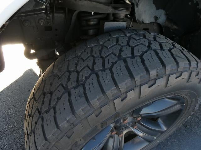 2017 RAM 1500 Night Crew Cab 4x4 5'7' Box