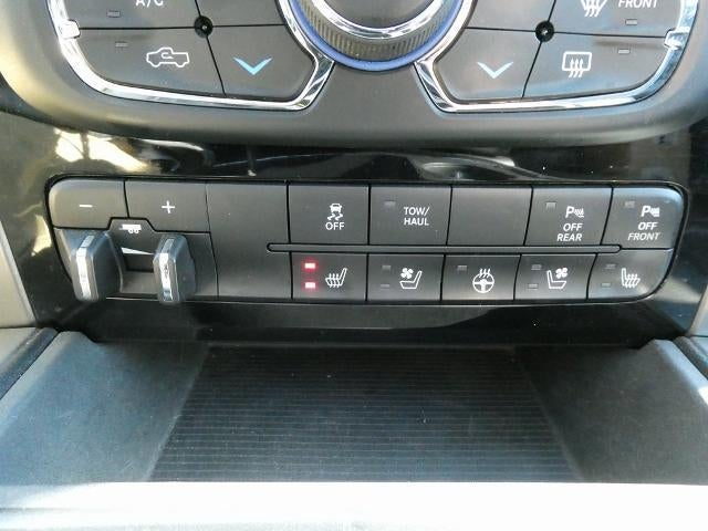 2017 RAM 1500 Night Crew Cab 4x4 5'7' Box