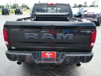 2017 RAM 1500 Night Crew Cab 4x4 5'7' Box