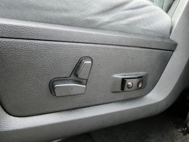 2018 RAM 1500 Big Horn 4x4 Crew Cab 6'4" Box