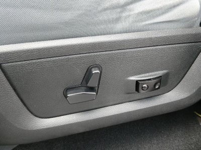 2018 RAM 1500 Big Horn 4x4 Crew Cab 6'4" Box