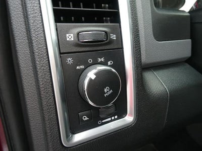 2018 RAM 1500 Big Horn 4x4 Crew Cab 6'4" Box