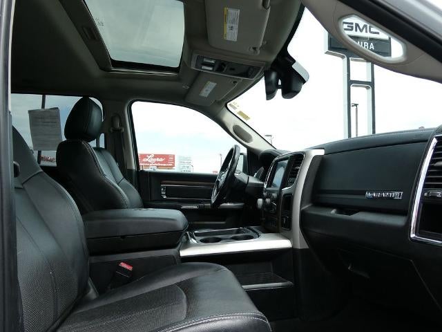 2018 RAM 1500 Laramie Crew Cab 4x4 6'4' Box