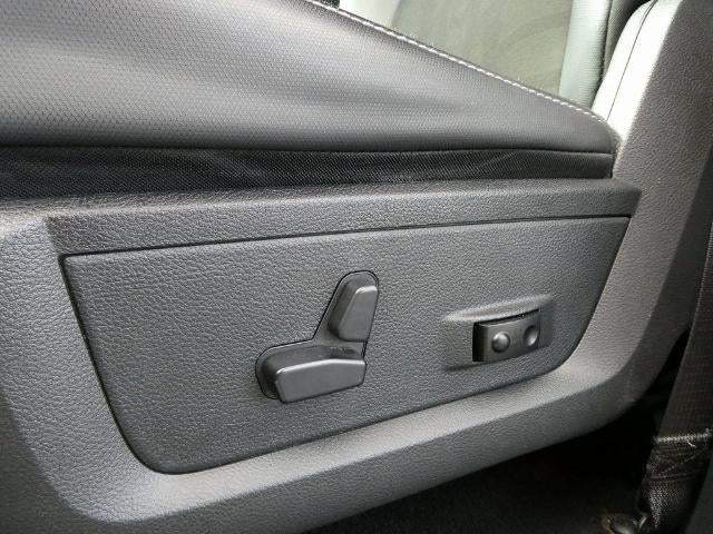 2018 RAM 1500 Rebel 4x4 Crew Cab 5'7" Box