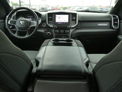 2022 RAM 1500 Big Horn 4x4 Crew Cab 5'7' Box
