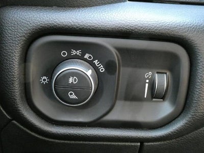 2025 RAM 1500 Big Horn Crew Cab 4x4 5'7' Box