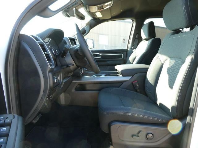 2027 RAM 1500 RAM 1500 BIG HORN CREW CAB 4X4 5'7' BOX
