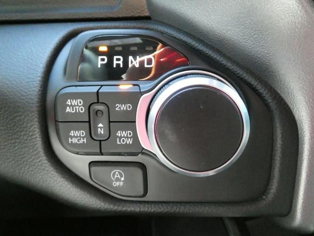 2025 RAM 1500 Big Horn 4x4 Crew Cab 5'7" Box