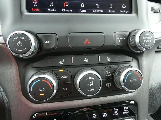 2020 RAM 1500 Big Horn 4x4 Crew Cab 5'7" Box