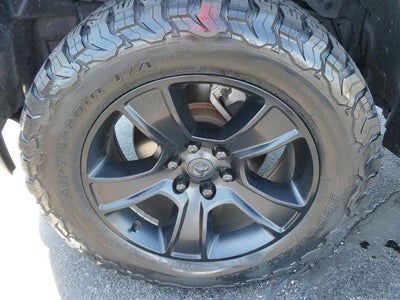 2020 RAM 1500 Big Horn 4x4 Crew Cab 5'7" Box