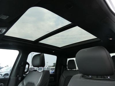 2022 RAM 1500 Big Horn 4x4 Crew Cab 5'7" Box