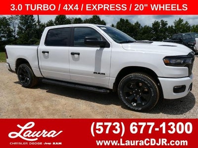 2026 RAM Ram 1500 RAM 1500 EXPRESS CREW CAB 4X4 5'7' BOX