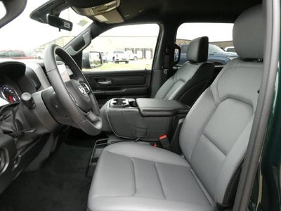 2027 RAM 1500 RAM 1500 TRADESMAN CREW CAB 4X4 5'7' BOX
