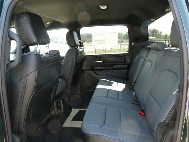 2027 RAM 1500 RAM 1500 TRADESMAN CREW CAB 4X4 5'7' BOX