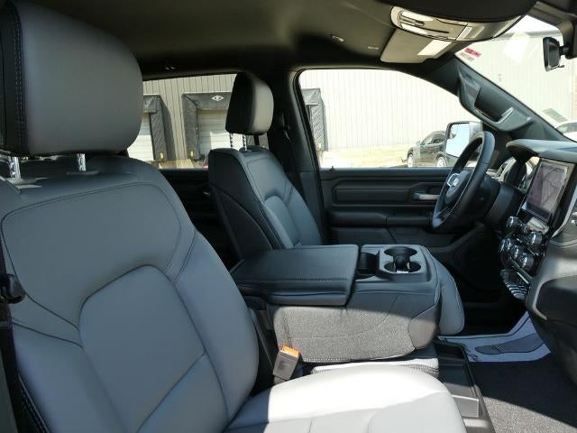 2027 RAM 1500 RAM 1500 TRADESMAN CREW CAB 4X4 5'7' BOX