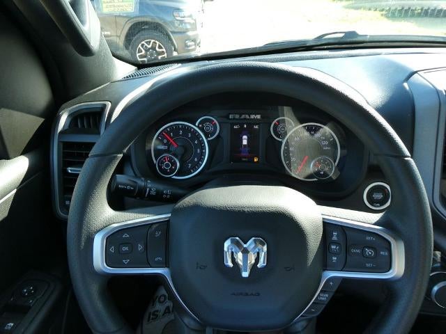 2026 RAM Ram 1500 RAM 1500 TRADESMAN CREW CAB 4X4 5'7' BOX