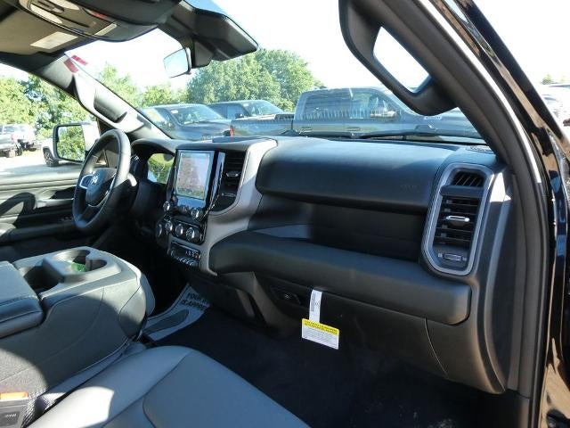 2026 RAM Ram 1500 RAM 1500 TRADESMAN CREW CAB 4X4 5'7' BOX