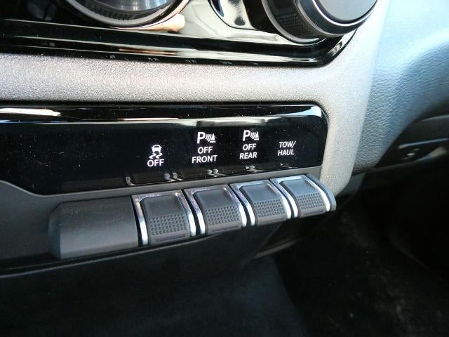 2026 RAM Ram 1500 RAM 1500 TRADESMAN CREW CAB 4X4 5'7' BOX
