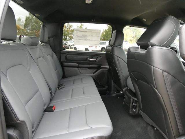 2027 RAM 1500 RAM 1500 TRADESMAN CREW CAB 4X4 5'7' BOX