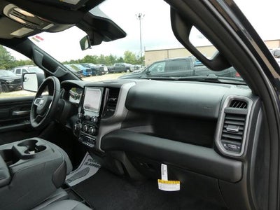 2027 RAM 1500 RAM 1500 TRADESMAN CREW CAB 4X4 5'7' BOX