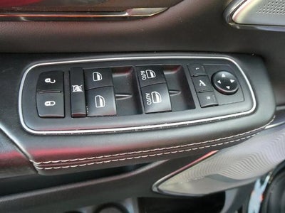 2021 RAM 1500 Limited 4x4 Crew Cab 5'7" Box