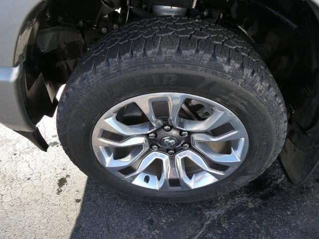 2022 RAM 1500 Limited Crew Cab 4x4 5'7' Box