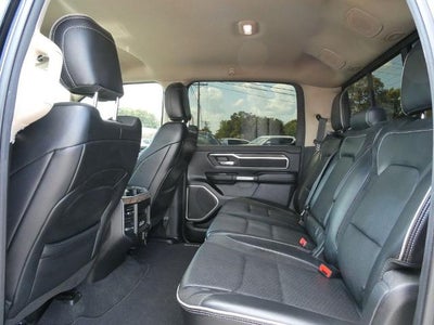 2019 RAM 1500 Laramie 4x4 Crew Cab 5'7" Box