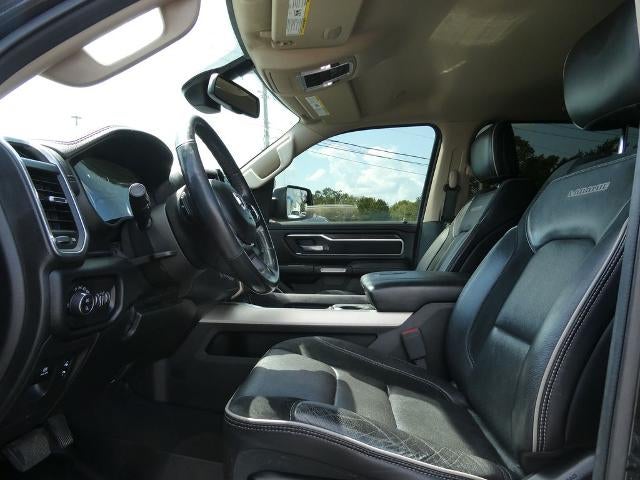 2019 RAM 1500 Laramie 4x4 Crew Cab 5'7" Box
