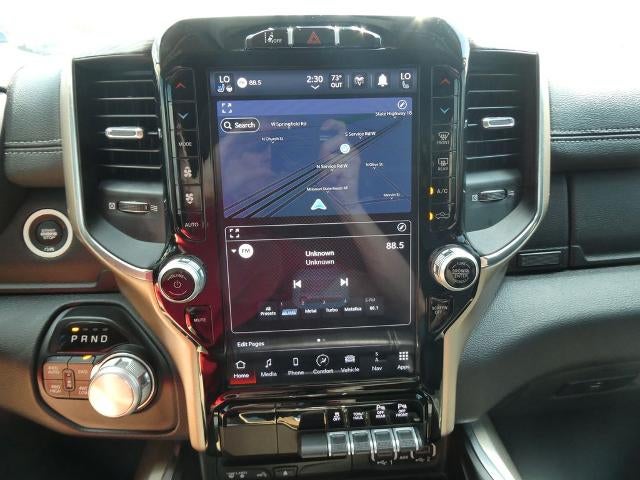 2019 RAM 1500 Laramie 4x4 Crew Cab 5'7" Box