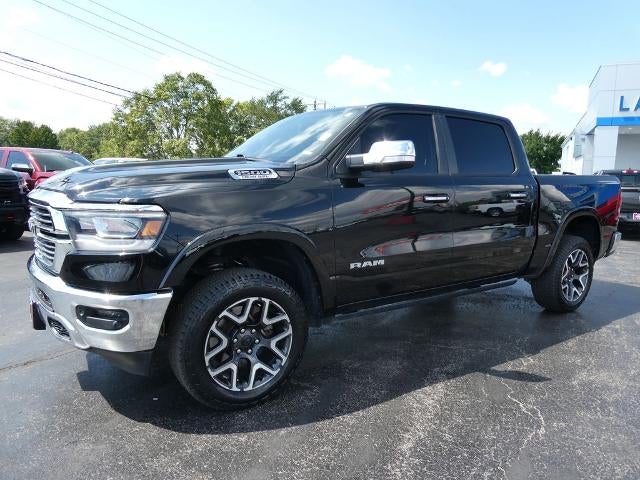 2019 RAM 1500 Laramie 4x4 Crew Cab 5'7" Box