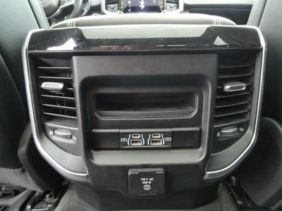 2021 RAM 1500 Laramie 4x4 Crew Cab 5'7" Box