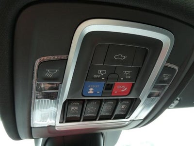 2021 RAM 1500 Laramie 4x4 Crew Cab 5'7" Box