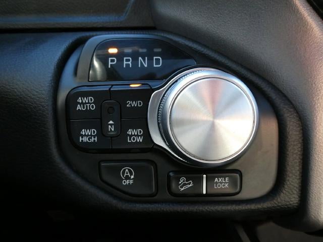 2021 RAM 1500 Laramie Crew Cab 4x4 5'7' Box