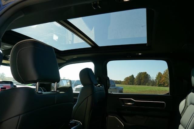 2026 RAM Ram 1500 RAM 1500 LARAMIE CREW CAB 4X4 6'4' BOX