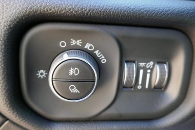 2026 RAM Ram 1500 RAM 1500 LARAMIE CREW CAB 4X4 6'4' BOX