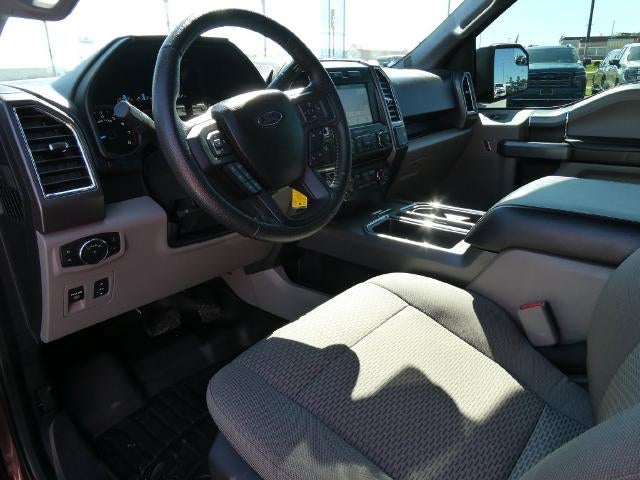 2016 Ford F-150 2WD SuperCrew 5-1/2 Ft Box XLT
