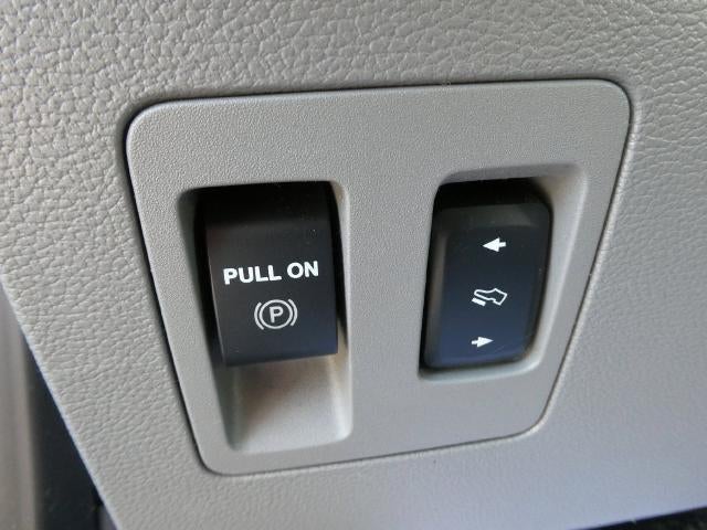 2016 Ford F-150 2WD SuperCrew 5-1/2 Ft Box XLT