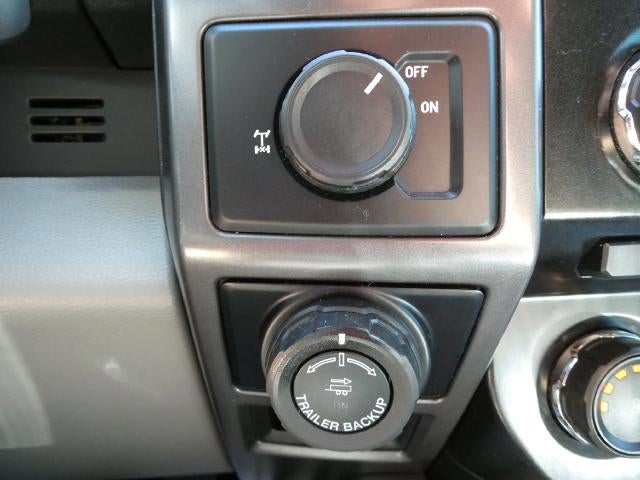 2016 Ford F-150 2WD SuperCrew 5-1/2 Ft Box XLT