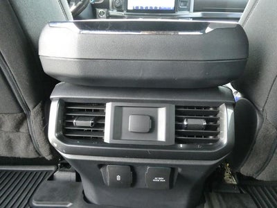 2022 Ford F-150 XLT 4WD SuperCrew 5.5' Box