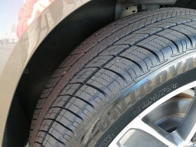 2019 GMC Acadia FWD Denali