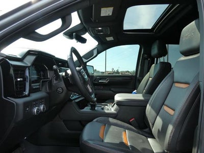 2025 GMC Sierra 1500 Crew Cab Short Box 4-Wheel Drive AT4