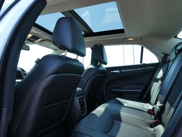 2023 Chrysler 300 Touring L