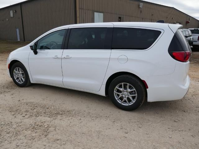 2026 Chrysler Voyager VOYAGER LX