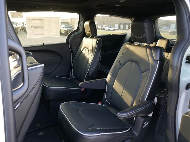 2026 Chrysler Pacifica PACIFICA LIMITED AWD